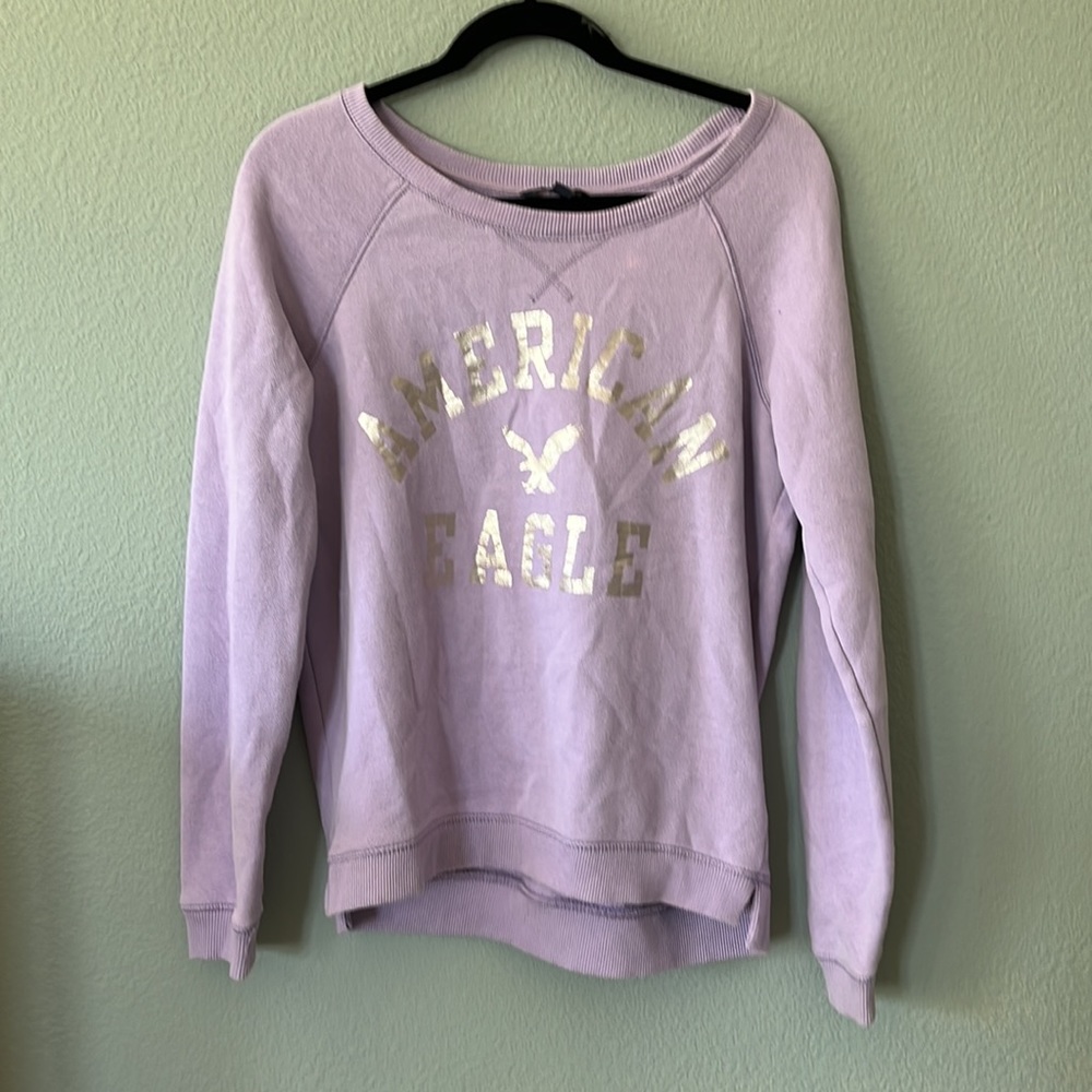 American Eagle Outfitters size M lilac crew neck sweatshirt with silver …